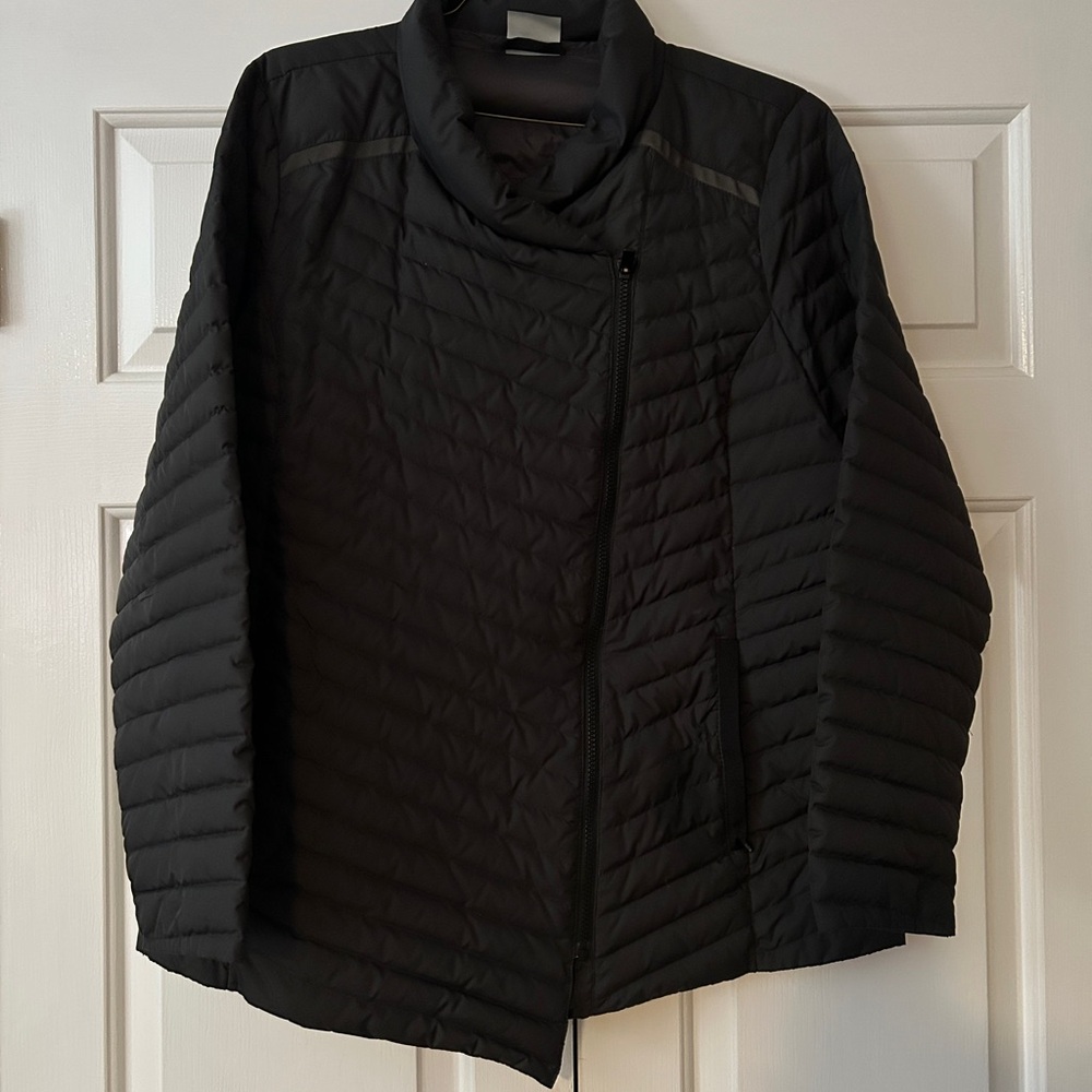 Athleta Women's Black Puffer Jacket